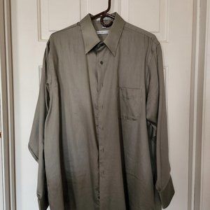 Vintage .   Geoffrey Beene men's dress shirt